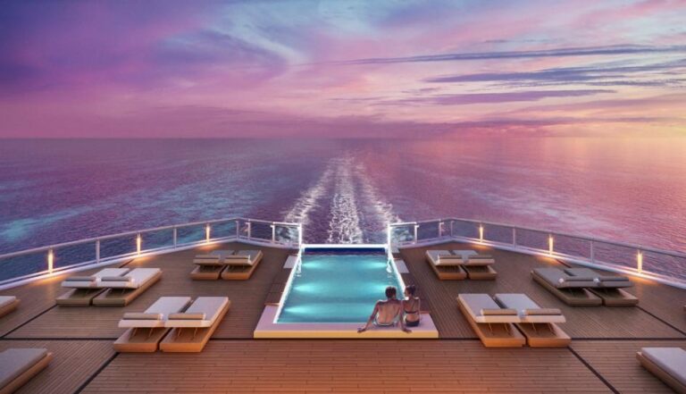 1140-couple-on-norwegian-viva-cruise